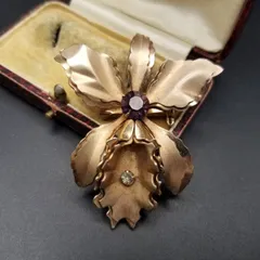 50'60's 大きな蘭の花 ヴィンテージ フラワー ブローチ 紫 ラインストーン装飾 自然派 フローラル ゴールドトーン R15-O