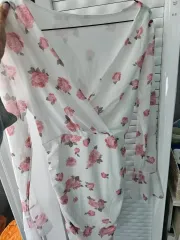 バラ柄 ラップ ロング丈ワンピース 白 (フリーサイズ)