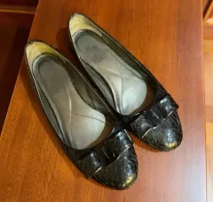 フェラガモ ブラック リボン フラット シューズ 6D36 正規品