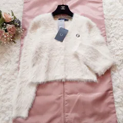 新品　フレッドペリー　Fred Perry　ビームス　BEAMS　別注　シャギー　ニット　カーディガン　長袖　ファー　刺繍ロゴ　ホワイト　白