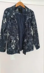 GUESS ジャケット (新品)