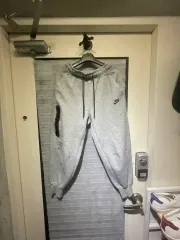 ナイキ ランニング グレー トレーニングパンツ S