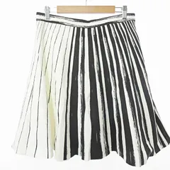 インディヴィ INDIVI 美品 フレア スカート 膝丈 ストライプ コットン 44 白 黒 0210 ■GY09