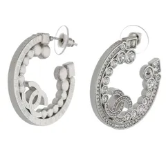 シャネル  B23C ラインストーンココマークピアス レディース