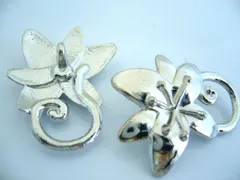 コネクター チャーム ブローチ穴付 5個 29mm ビーズクラブ