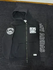 アディダス フード ジップアップ