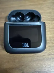 JBL TOUR PRO　2 イヤホンケース　充電器　充電ケースのみ
