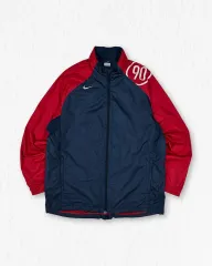 ナイキ 90's クライマフィット ウィンドブレーカー