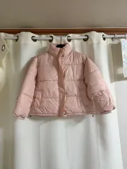 新品 ピンク ダウンジャケット