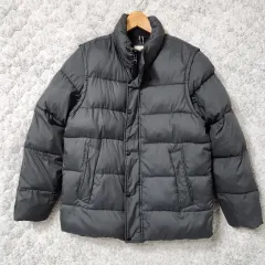 2026年最新】グッチ ダウンベストの人気アイテム - メルカリ