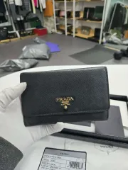 A級コンディション PRADA プラダ サフィアーノ カードウォレット