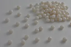 ビーズクラブ ガラスビーズ ボタンカット No.51 6mm アイボリー 連売り ビーズパーツ ネックレス ブレスレット