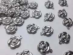 1個 ビーズクラブ チャーム ローズ 薔薇 シルバー 22mm パーツ ハンドメイド 材料 手芸 ペンダント キーホルダー