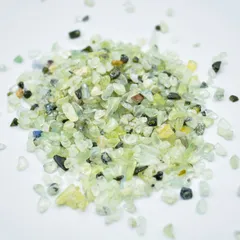 50g レジン デコ 天然石 プレナイト ブドウ石 サザレ さざれ チップ 穴なし 浄化 ビーズクラブ