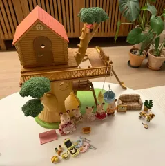 シルバニアファミリー ツリーハウス 外 写真の中 構成品 全て