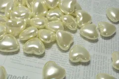 アクリル シンプル ハート ビーズ パール 4個 17mm ピアス イヤリング パーツ ネックレス ハンドメイド DIY ビーズクラブ