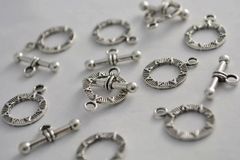 Item thumbnail for item 0d2282a4-1967-4cc7-80eb-3cea7ba3a0df