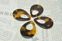 アクリル マーブル フレーム チャーム しずく小 ブラウン 24mm 2個 べっこう プレート ピアス イヤリング パーツ ビーズクラブ