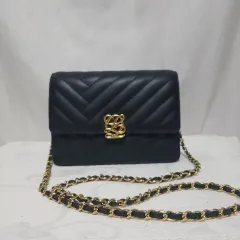 ルイキャトルズ ブラック キルティング チェーン ミニクロスバッグ