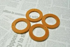 フロッキー ビーズ シンプルリング キャメル 2個 27mm ベルベット ベロア 星 ピアス イヤリング チャーム ビーズクラブ