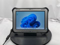 FZ-M1 i5 8ギガメモリ 256ギガSSD 液晶に影 - メルカリ