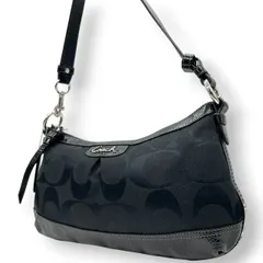 【未使用級】コーチ COACH シグネチャー ショルダーバッグ ハンドバッグ 2WAY 斜め掛け可 キャンバス パテントレザー エナメル ブラック 黒 シルバー金具 ビンテージ クラシック エレガント 上品 鞄 カバン レディース 婦人 F24402 s98