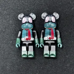 ベアブリックシリーズ46　100％　仮面ライダー１号　２体