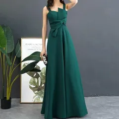 リボンの様なオシャレなデザイン シンプルなイブニングドレス