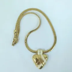 ニナリッチ ハート ペンダント チェーン ネックレス アイボリー ゴールドカラー