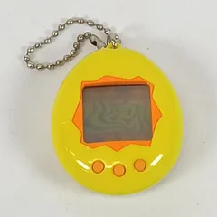 BANDAI バンダイ たまごっち イエロー 本体のみ 通電不可 部品取り 修理用 アクセサリー