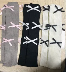 リボン レグウォーマー と リボン 靴下