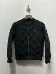 Tommy Hilfiger トミーヒルフィガー ブラック キルティング ブルゾン ジャケット 128 キッズ