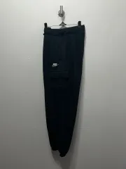 ナイキ ブラック カーゴ ジョガーパンツ S