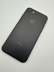 バッテリー容量100％ SIMフリー iPhone7 32GB ブラック 黒 docomo