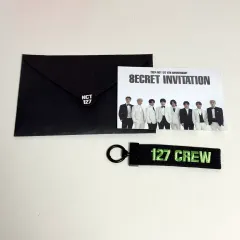 NCT 127 クルー キーホルダー 8周年 ファンミーティング 入場プレゼント ギフト NCT グッズ トレカ