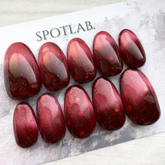 現品ネイルチップ　レギュラーオーバル　ホログラム　マグネット　グラデーション　シンプル　赤