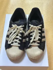 アディダス SUPERSTAR 82 ブラック 白 275 出品