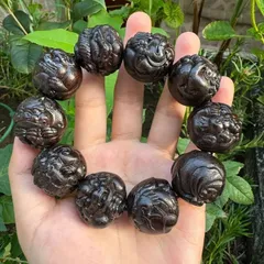 龍 ドラゴン 木製 木彫 ブレスレット 竜 風水グッズ 開運 縁起 干支 中国 玄関 寝室 方角 店舗 金運 仕事運 健康運 伝統的 高品質 気高い 精密彫刻 お洒落