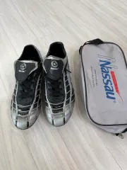 コスパ最高 낫소 サッカーシューズ 265 専用 バッグまで出品