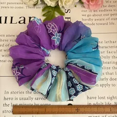 新春セール☆ハンドメイドシュシュ☆パープルブルー花柄