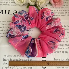 新春セール☆ハンドメイドシュシュ☆ピンク花柄