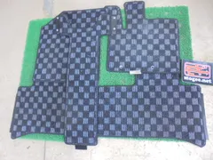 2FI4514 BKK1 スズキ ソリオ MA15S 前期型 1型 ブラック＆ホワイト にて使用　フロアマットセット　　カラー黒/グレー系