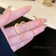 ハート ピアス ゴールド ｜フックタイプ シンプル 大人可愛い