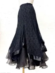 【薔薇レース】新品 社交ダンス用裾サテンテープ 黒ロングフレアスカートb502