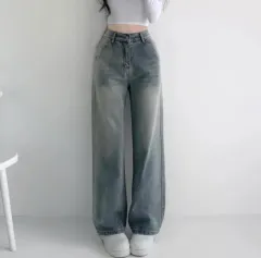 ストレート ライトブルーデニム