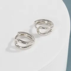 【再入荷！】 おしゃれ 高級感 高見え 上品 シンプル しずく フープピアス