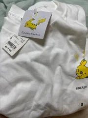 ポケモン ピカチュウ 半袖Tシャツ メンズSサイズ UNIQLO
