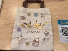 ピカチュウ イーブイ ミニ トートバッグ ガチャ