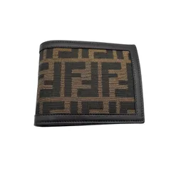 2026年最新】Fendi 折り財布の人気アイテム - メルカリ