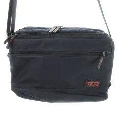 マンハッタンパッセージ MANHATTAN PASSAGE オーガナイズド デイバッグ15 ショルダーバッグ ナイロン ロゴ 紺 ネイビー /MN13 ■GY11